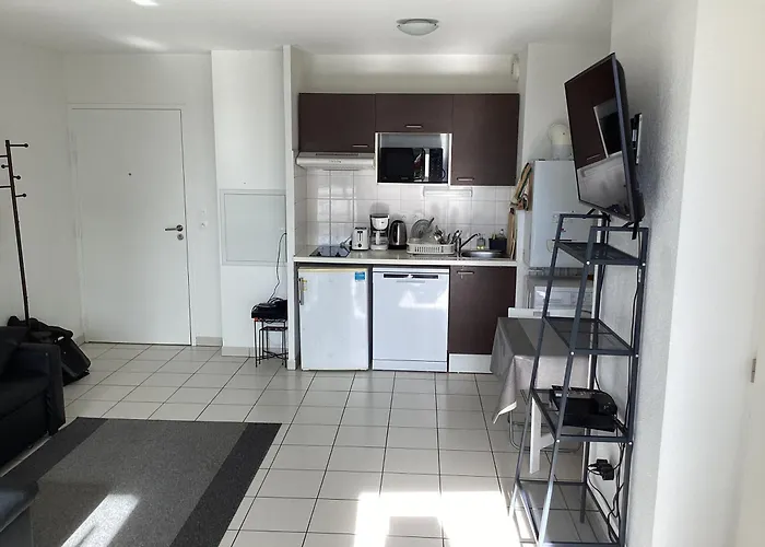 T2 St Nazaire Ouest Apartamento *